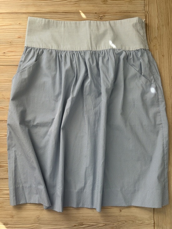 KULE Dresses & Skirts - Kule women’s Anthropologie blue and white patterned skirt.  Size 6